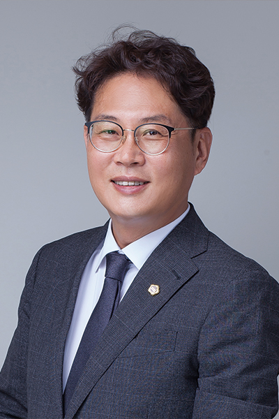 이정범 총동문회장